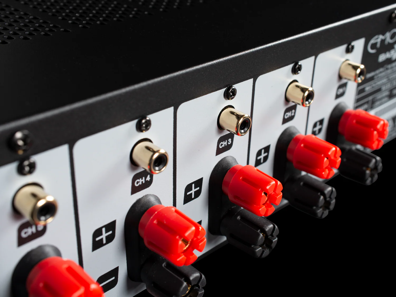 BasX A5 Five-Channel Power Amplifier - Image 6
