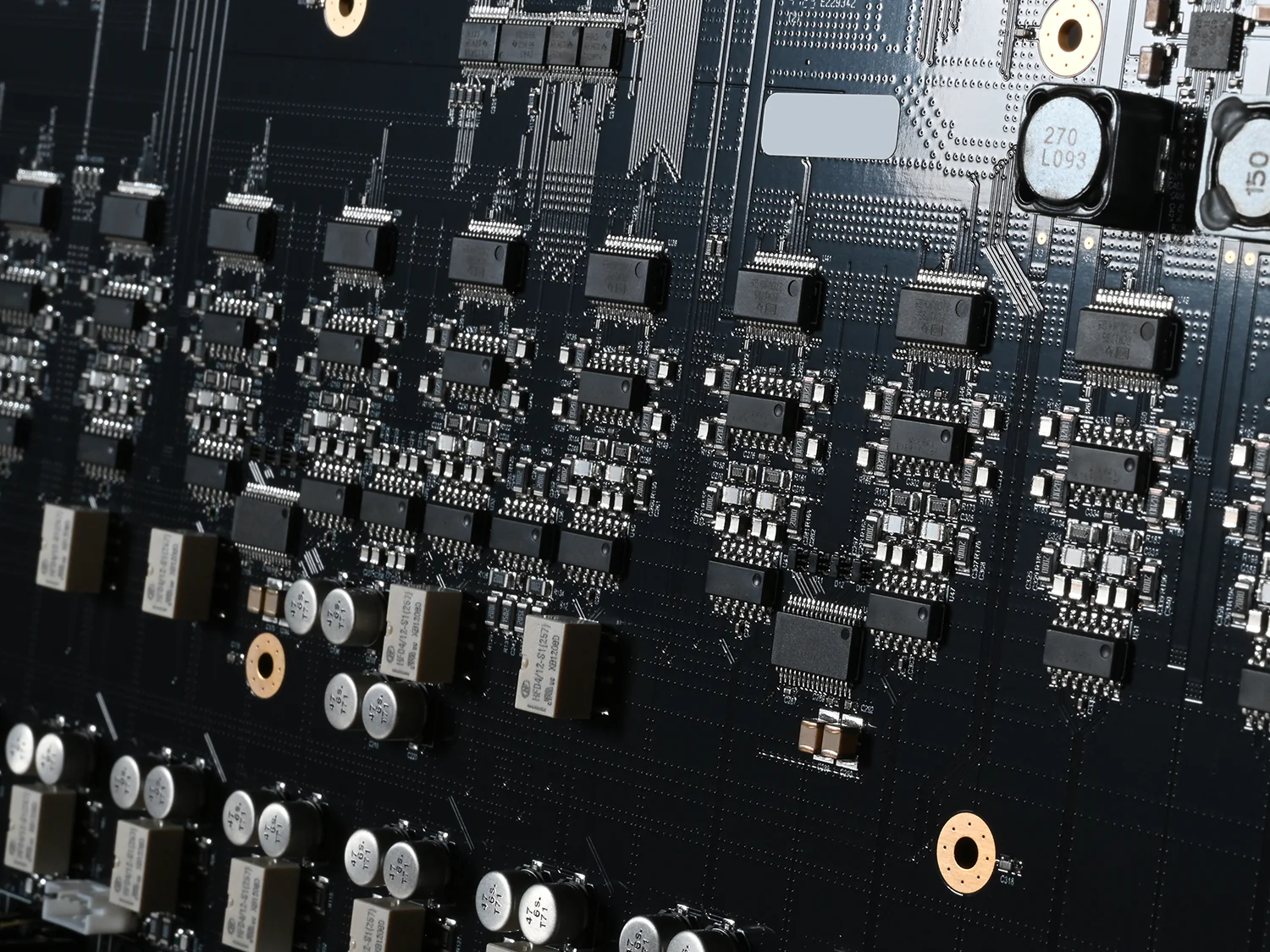 RMC-1L+ 16 Channel Dolby Atmos & DTS:X Cinema Processor - Image 13